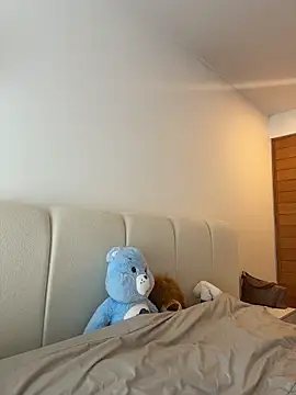 Snapshot of oriana_zoeee chatting on 03/19/26, 12:25 oriana zoeee online show from 03/19/26, 12:25