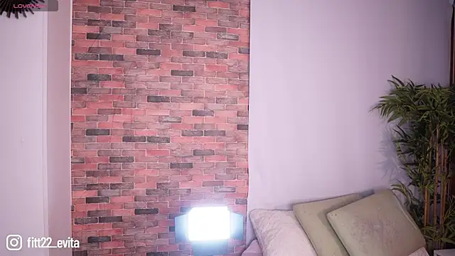 Lucy fit online show from 03/21/25, 09:12