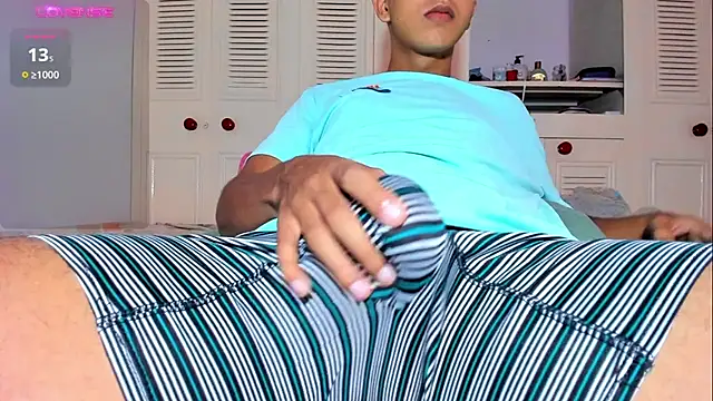 boy bigcock24cm online show from 03/22/25, 07:31