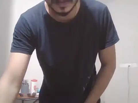 Snapshot of valyriansteel2 chatting on 02/07/26, 02:21 valyriansteel2 online show from 02/07/26, 02:21