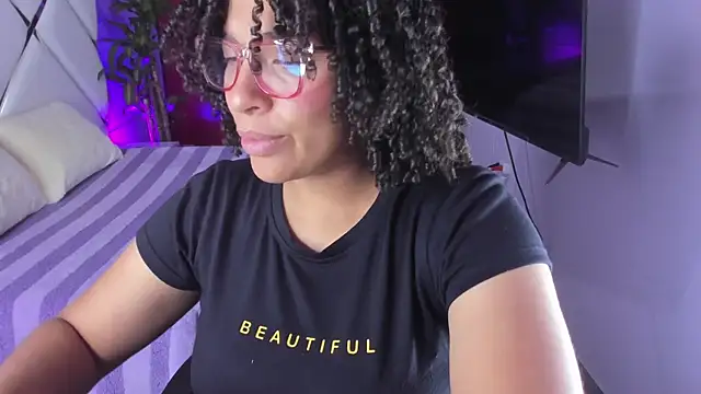 DannaBerry online show from 09/16/25, 03:13