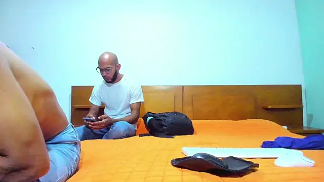 Snapshot of Maik_James chatting on 01/06/26, 03:49 Maik James online show from 01/06/26, 03:49