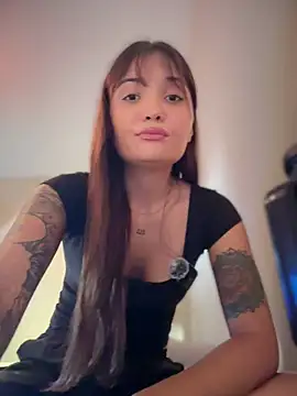 Snapshot of LunaXuan chatting on 03/31/26, 08:53 LunaXuan online show from 03/31/26, 08:53