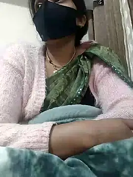 Snapshot of Your_chahat chatting on 01/03/25, 12:41 Your chahat online show from 01/03/25, 12:41