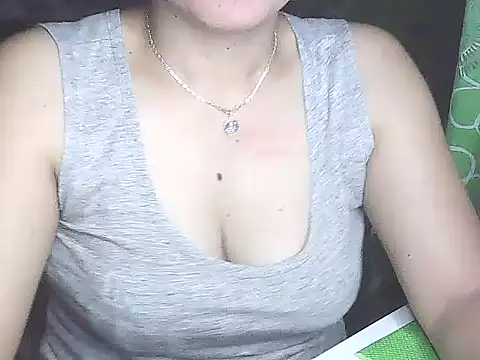 Snapshot of lovely_samxxx24 chatting on 01/19/25, 10:28 lovely samxxx24 online show from 01/19/25, 10:28