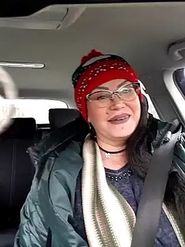 Snapshot of x__KHALEESI__x chatting on 12/25/24, 09:45 x KHALEESI x online show from 12/25/24, 09:45