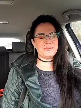 Snapshot of x__KHALEESI__x chatting on 01/24/25, 08:34 x KHALEESI x online show from 01/24/25, 08:34