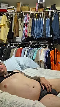 Snapshot of smoke777999 chatting on 11/23/25, 08:58 smoke777999 online show from 11/23/25, 08:58