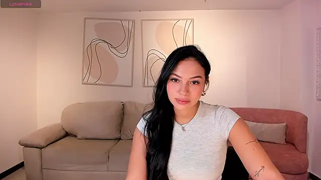 Snapshot of MollyJones_ chatting on 05/22/26, 06:57 MollyJones online show from 05/22/26, 06:57