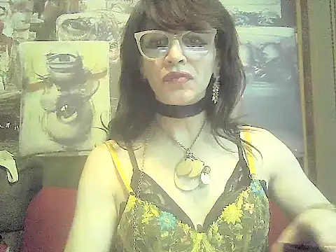 Snapshot of TheBlackWtch chatting on 06/26/26, 05:28 TheBlackWtch online show from 06/26/26, 05:28