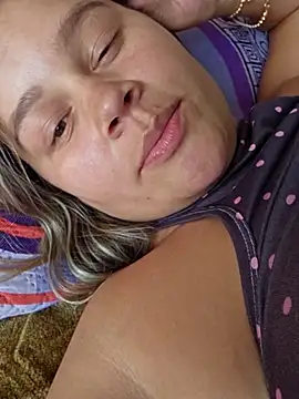 sweet lucia online show from 03/01/25, 07:48