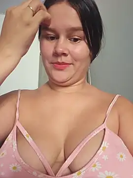 sweet lucia online show from 11/04/25, 02:38