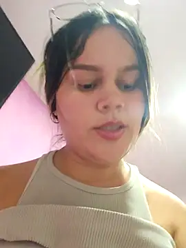 sweet lucia online show from 11/16/25, 12:27