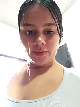 sweet lucia online show from 02/20/26, 04:40