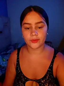 Snapshot of sweet_lucia chatting on 03/26/26, 08:25 sweet lucia online show from 03/26/26, 08:25