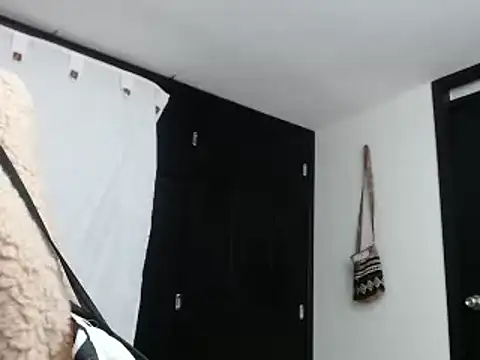 Snapshot of Sonialorens_ chatting on 12/10/24, 09:11 Sonialorens  online show from 12/10/24, 09:11