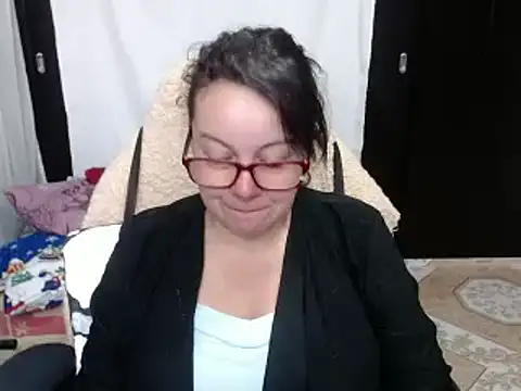 Snapshot of Sonialorens_ chatting on 12/13/24, 01:12 Sonialorens  online show from 12/13/24, 01:12