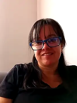 Snapshot of Sonialorens_ chatting on 01/15/25, 10:02 Sonialorens  online show from 01/15/25, 10:02