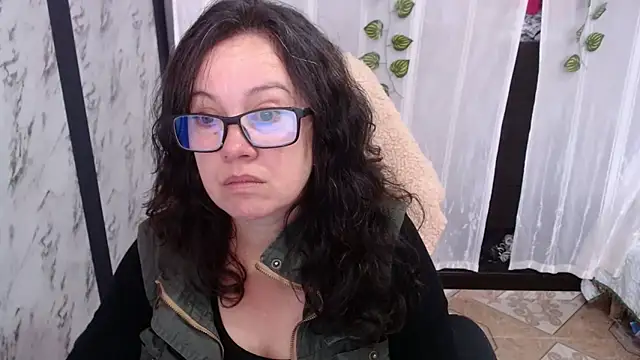 Snapshot of Sonialorens_ chatting on 03/05/25, 03:51 Sonialorens  online show from 03/05/25, 03:51