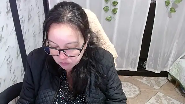 Snapshot of Sonialorens_ chatting on 03/11/25, 12:28 Sonialorens  online show from 03/11/25, 12:28