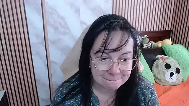 Snapshot of Sonialorens_ chatting on 09/27/25, 12:54 Sonialorens  online show from 09/27/25, 12:54