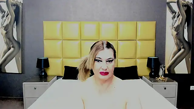 KiraLeila online show from 03/02/25, 08:07