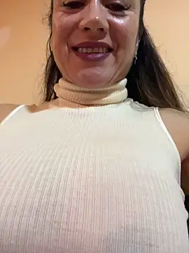 angelitasexy81 online show from 02/18/25, 11:11