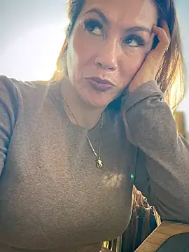 angelitasexy81 online show from 02/23/26, 03:53