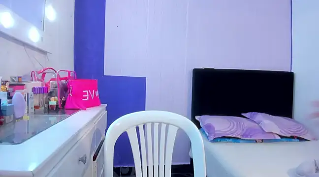 Byanca Winklar online show from 03/11/25, 05:35