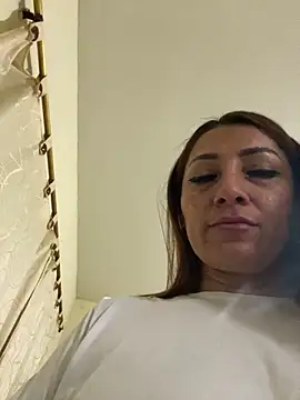 Snapshot of rikaking_ chatting on 02/21/26, 08:15 rikaking online show from 02/21/26, 08:15