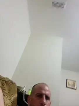 Snapshot of mrbonex41 chatting on 01/13/25, 02:39 mrbonex41 online show from 01/13/25, 02:39