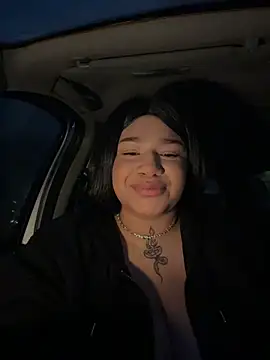 IamSashaLuv online show from 12/23/25, 06:44