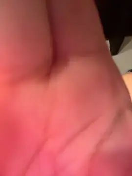 Snapshot of IamSashaLuv chatting on 03/04/26, 07:09 IamSashaLuv online show from 03/04/26, 07:09