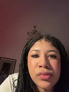 Snapshot of IamSashaLuv chatting on 04/09/26, 10:48 IamSashaLuv online show from 04/09/26, 10:48