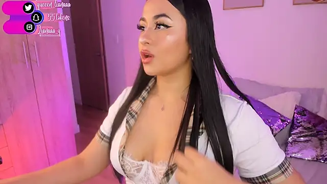 Snapshot of Queen_liana chatting on 01/11/25, 06:24 Queen liana online show from 01/11/25, 06:24