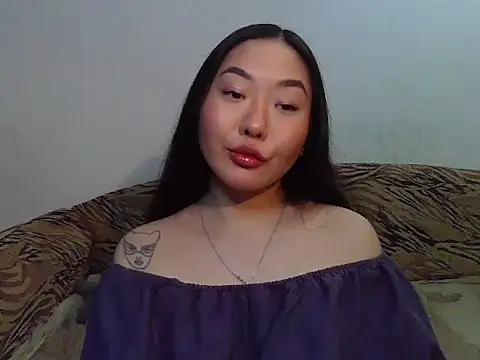 Snapshot of Aleksa_Blackdream chatting on 03/30/26, 02:40 Aleksa Blackdream online show from 03/30/26, 02:40