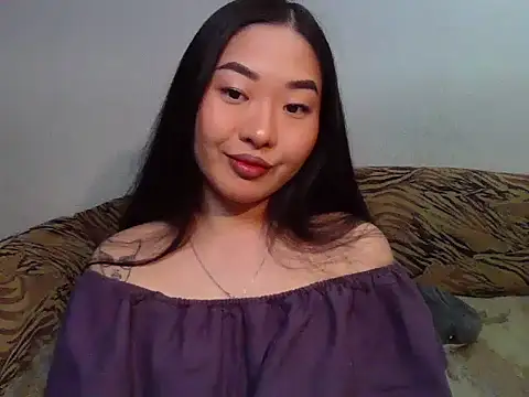 Snapshot of Aleksa_Blackdream chatting on 04/15/26, 05:09 Aleksa Blackdream online show from 04/15/26, 05:09