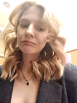 MaryHiggins online show from 03/08/25, 01:36