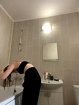 MaryHiggins online show from 10/12/25, 06:12