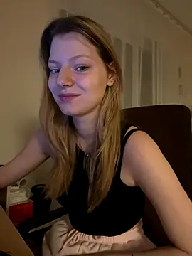 MaryHiggins online show from 11/23/25, 04:07