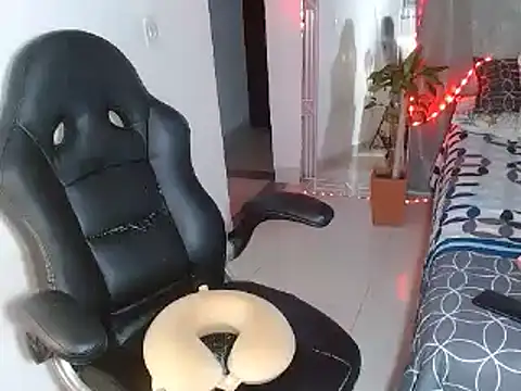 Ariana girlhots online show from 03/13/25, 03:11