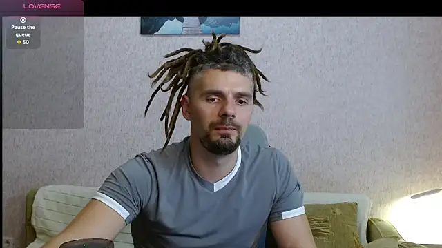 Aestheticguy101 online show from 07/28/26, 08:52