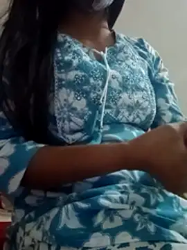 Snapshot of Ipsita-bold chatting on 04/06/26, 03:24 Ipsita-bold online show from 04/06/26, 03:24