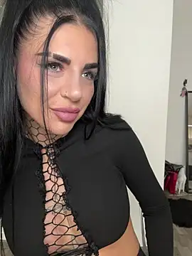 LexiCoco online show from 04/28/26, 03:50