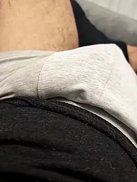 Snapshot of QuietBoy chatting on 03/26/26, 03:17 QuietBoy online show from 03/26/26, 03:17