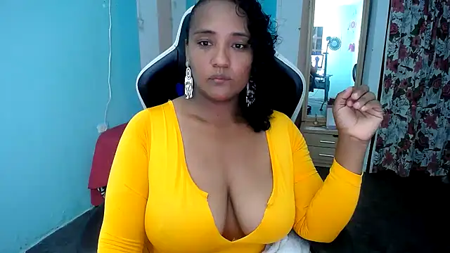 marysol83 online show from 10/05/25, 01:37