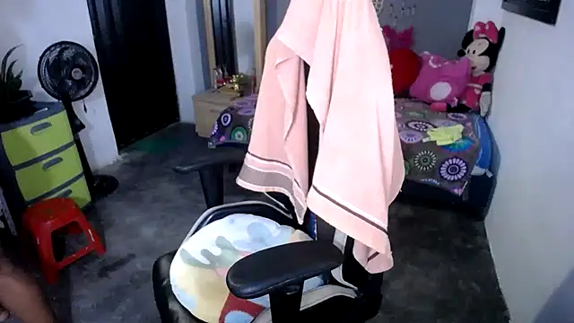 Snapshot of marysol83 chatting on 03/07/26, 11:24 marysol83 online show from 03/07/26, 11:24