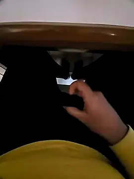 Snapshot of vansh1802 chatting on 01/06/25, 04:34 vansh1802 online show from 01/06/25, 04:34