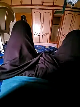 Snapshot of vansh1802 chatting on 02/22/25, 08:29 vansh1802 online show from 02/22/25, 08:29