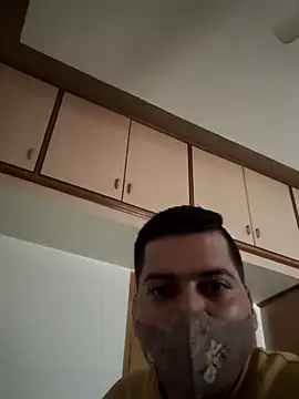 Snapshot of vansh1802 chatting on 02/27/25, 06:18 vansh1802 online show from 02/27/25, 06:18